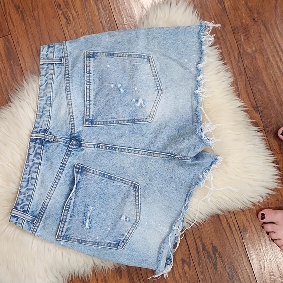 Distressed Button Fly Jean Shorts - Picture 3 of 4